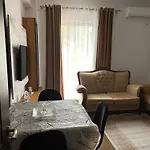 Apartamento Kapo Gjirokastër