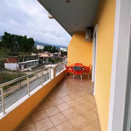 Kapo Lägenhet Gjirokastër