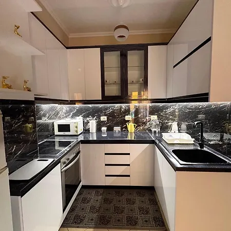 Kapo Apartment Gjirokaster